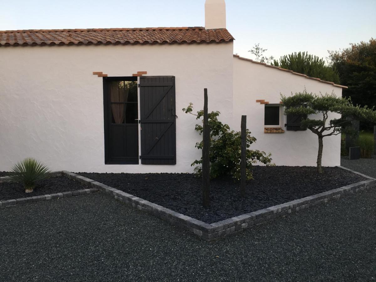 Chambre D Hotes Les Trois Chateaux Piscine Interieure Chauffee Notre-Dame-de-Riez 外观 照片