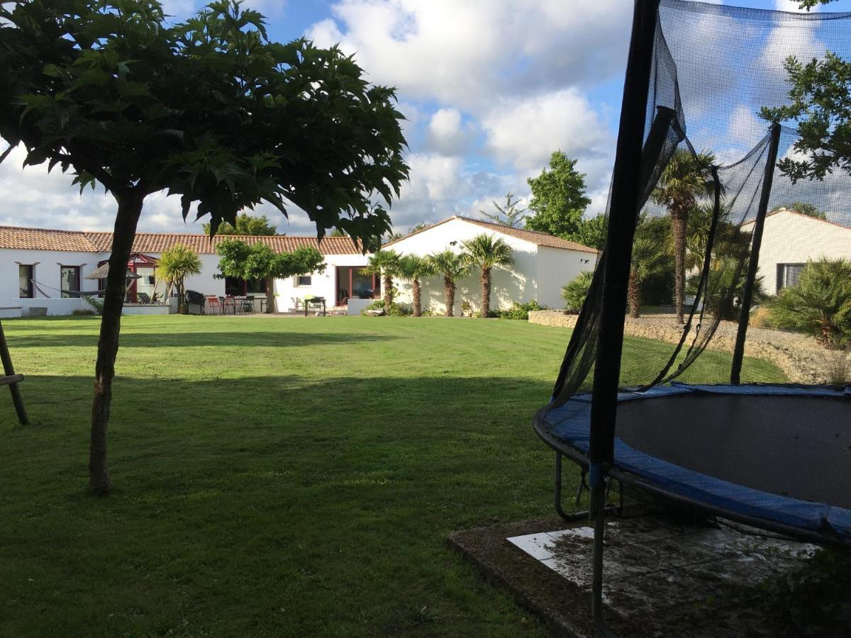 Chambre D Hotes Les Trois Chateaux Piscine Interieure Chauffee Notre-Dame-de-Riez 外观 照片